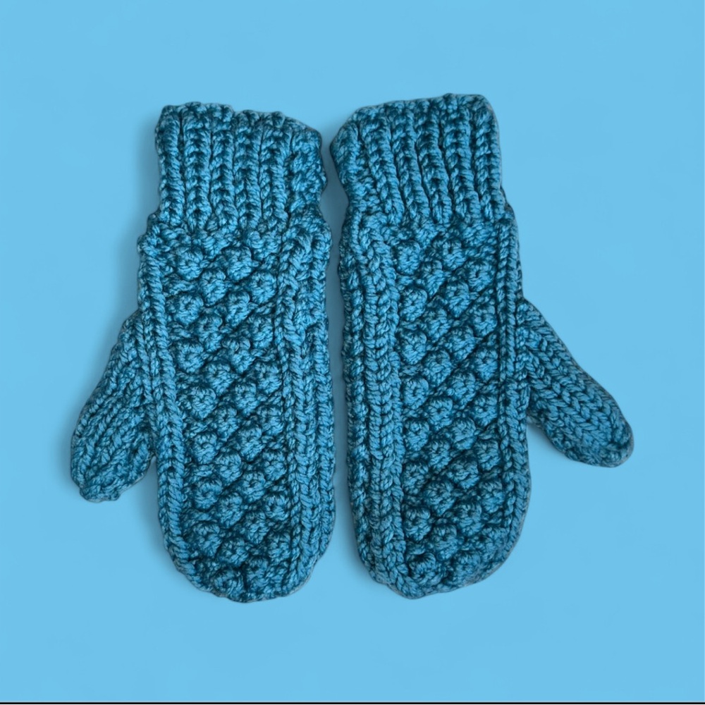 Hand Knit Mittens - Picture 2 of 7